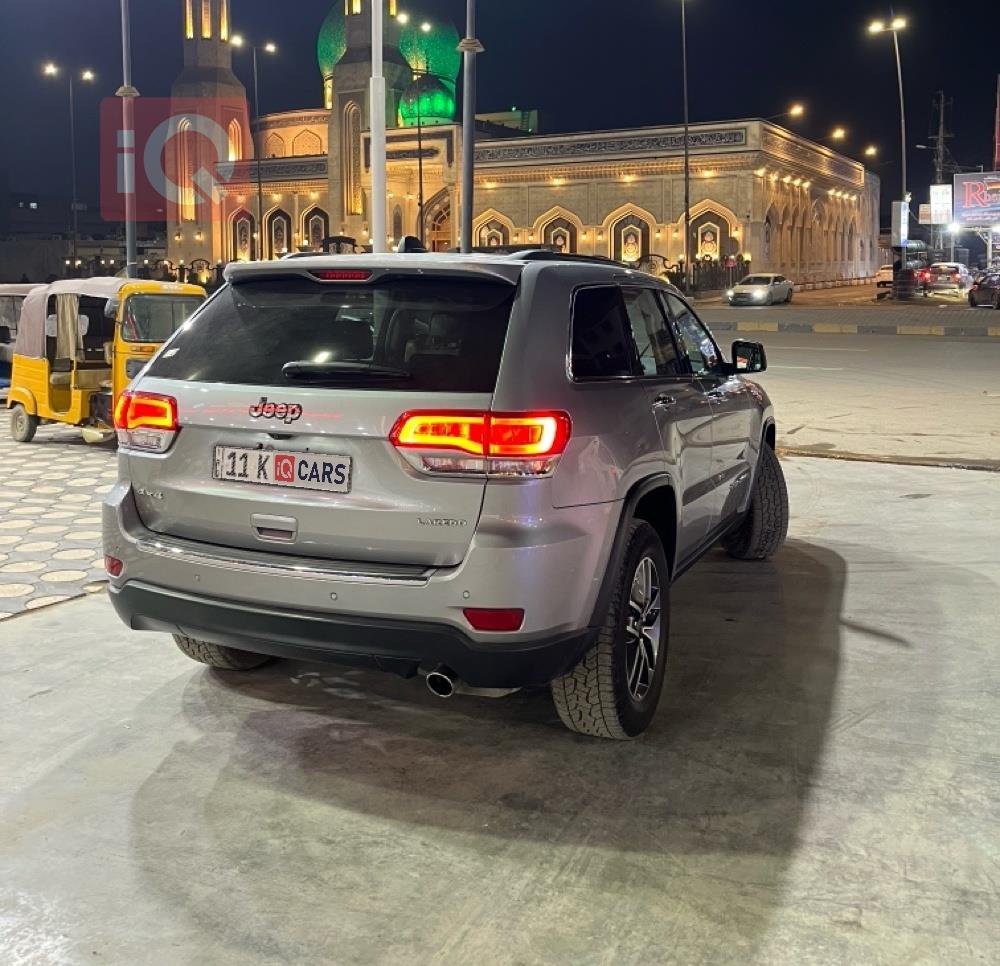 جيب جراند شيروكي